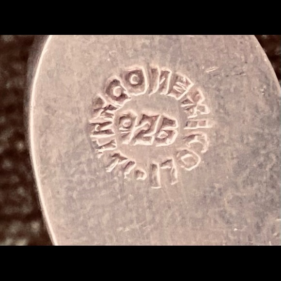 Vintage Silver & Turquoise Bracelet - Picture 7 of 11